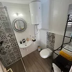Kikelet Udvarhaz 아파트 *