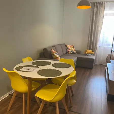 Apartment Kikelet Udvarhaz
