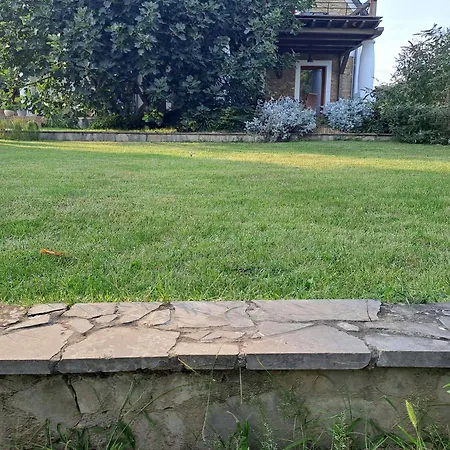 דירה Kikelet Udvarhaz Zánka