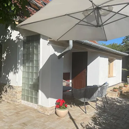 דירה Kikelet Udvarhaz