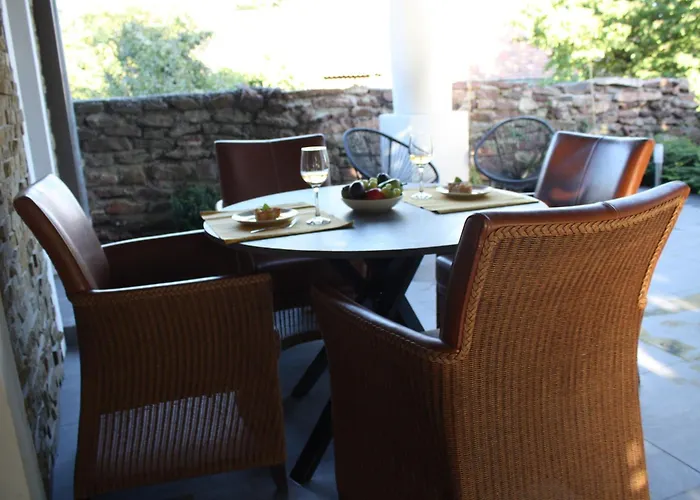 דירה Kikelet Udvarhaz Zánka