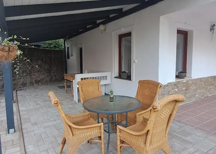 דירה Kikelet Udvarhaz *